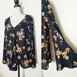 Torrid Flowy Floral Top || Size 0 (Plus)